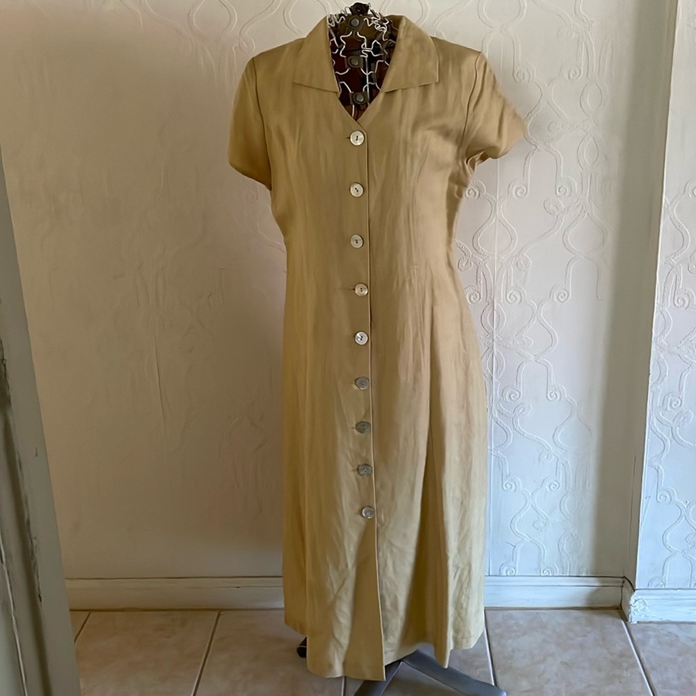 Vintage Yellow Button Down Linen Maxi Dress with Collar & Short Sleeves